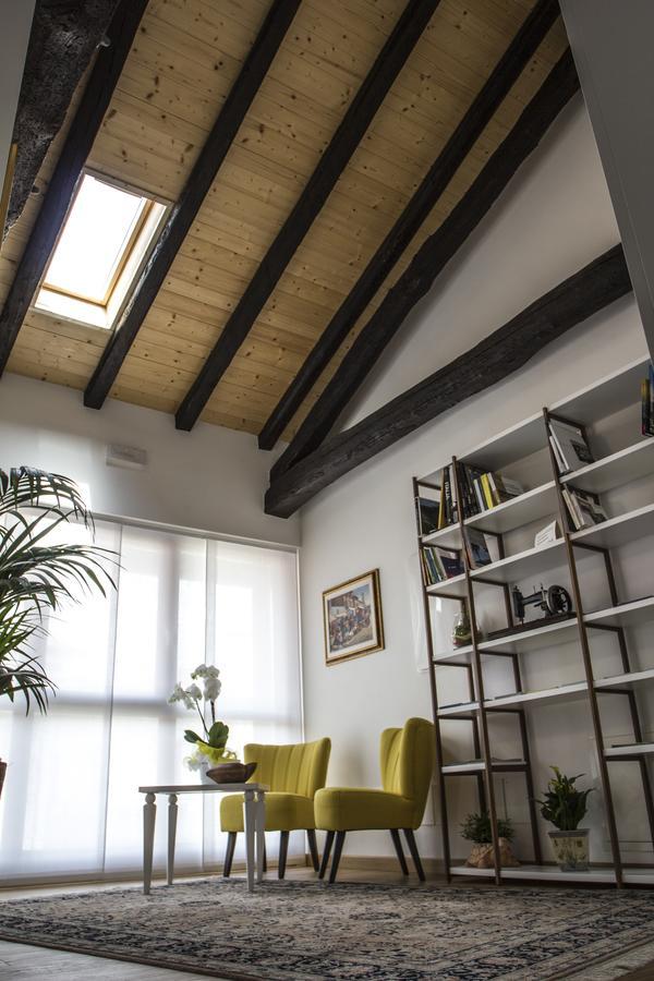 Al Sa di Te Bed & Breakfast Udine Bagian luar foto